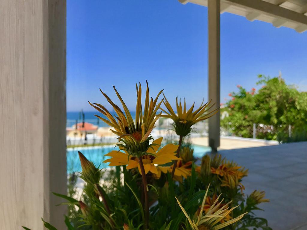Thea Thalassa Kalamaki 外观 照片